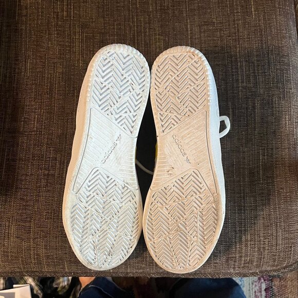 Adidas Tyshawn Jones Skateboarding Cloud White Yellow Gold FY7476  Men's size 7. - Picture 6 of 7